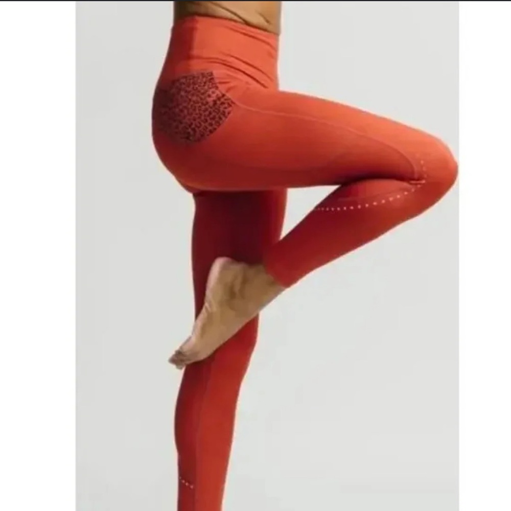 ZYIA Active Burnt Orange Leggings